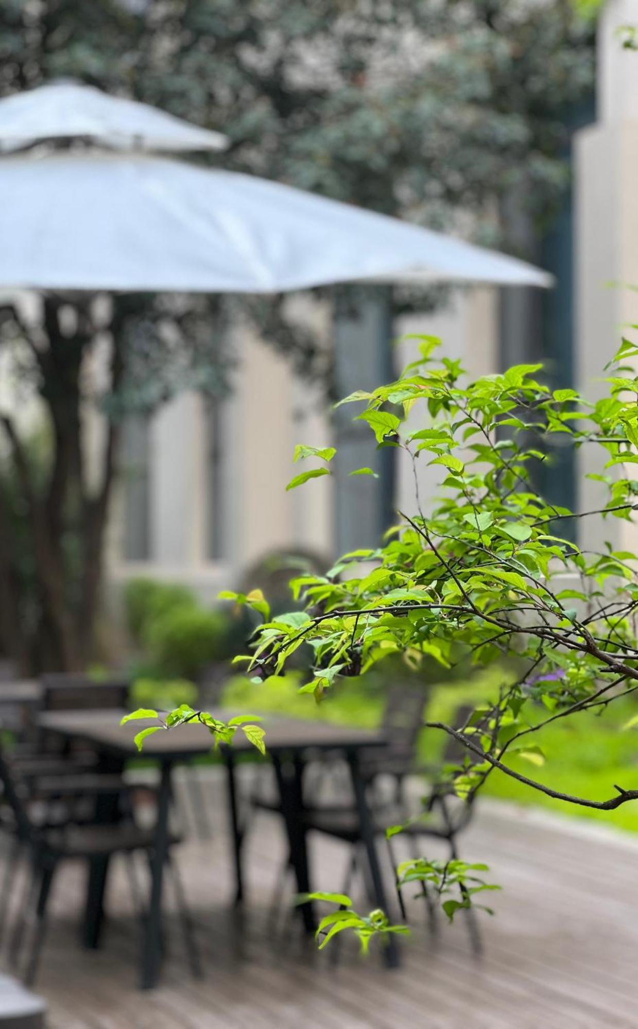 Holiday Inn Zhengzhou Zhongzhou By Ihg Exterior foto